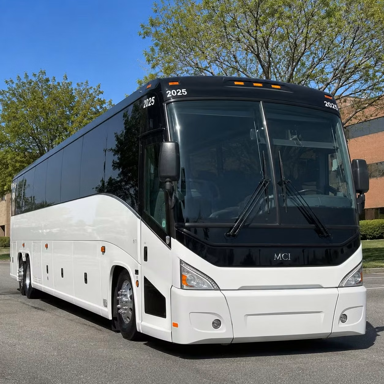 south bend custom corporate fleets and branded bus wraps in south bend