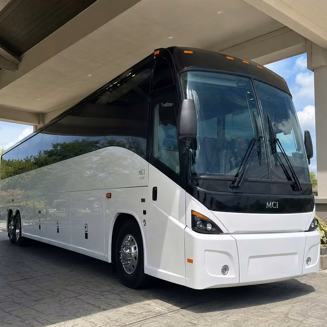 south bend exclusive shuttles for vips