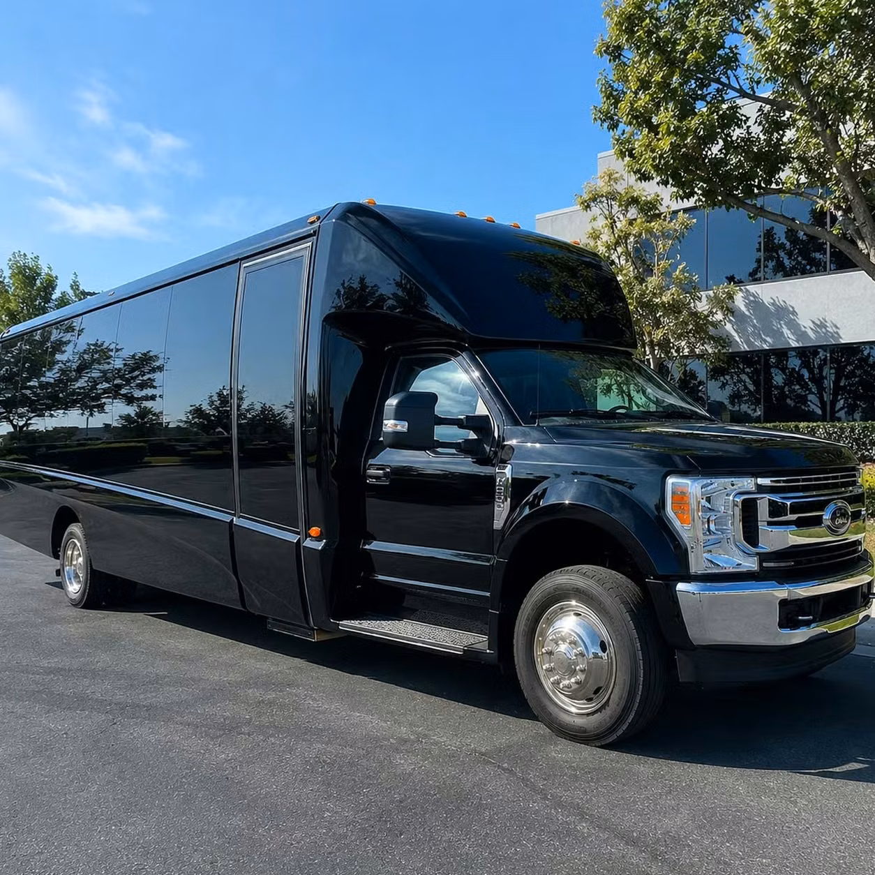 south bend hourly round trip and all night prom bus packages in south bend