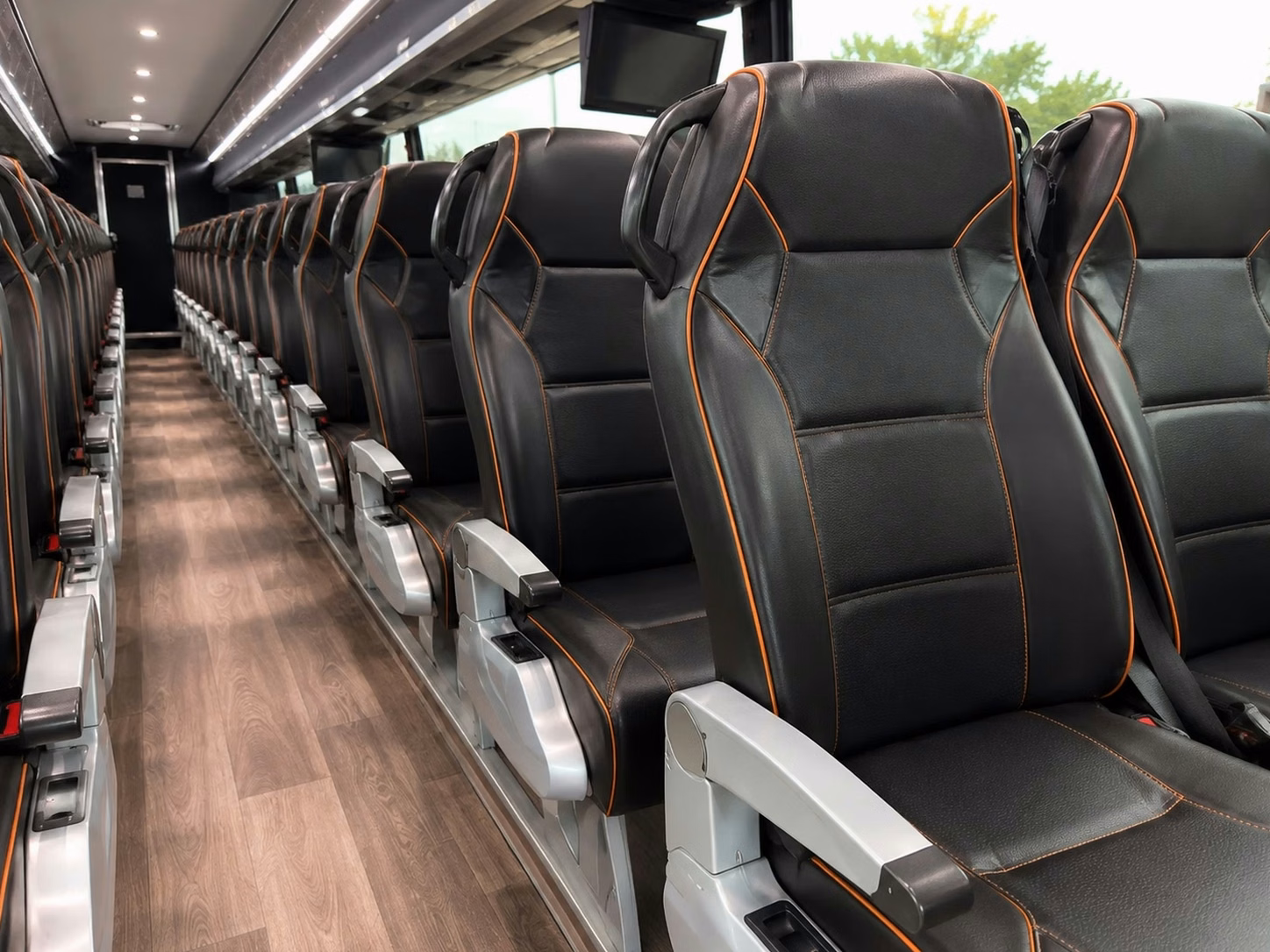 south bend streamlined transportation on your wedding day